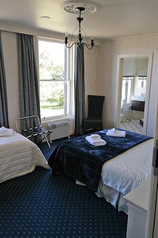 Royal Mail Hotel Lumsden Buitenkant foto